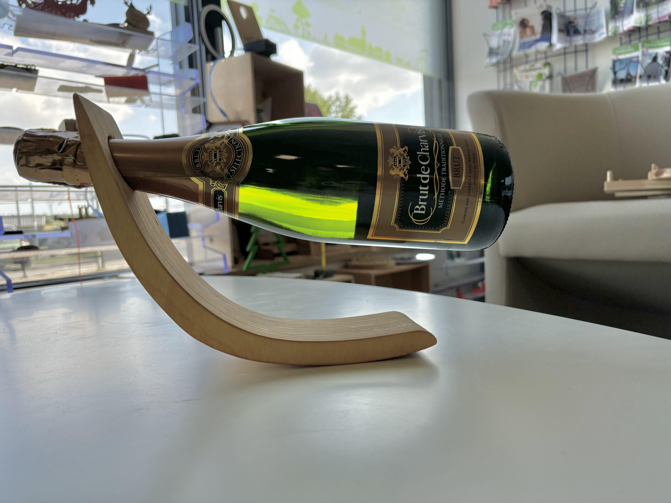 Ateliers ADULTES – « L’Art de l’Équilibre – Crée ton support à bouteille design »