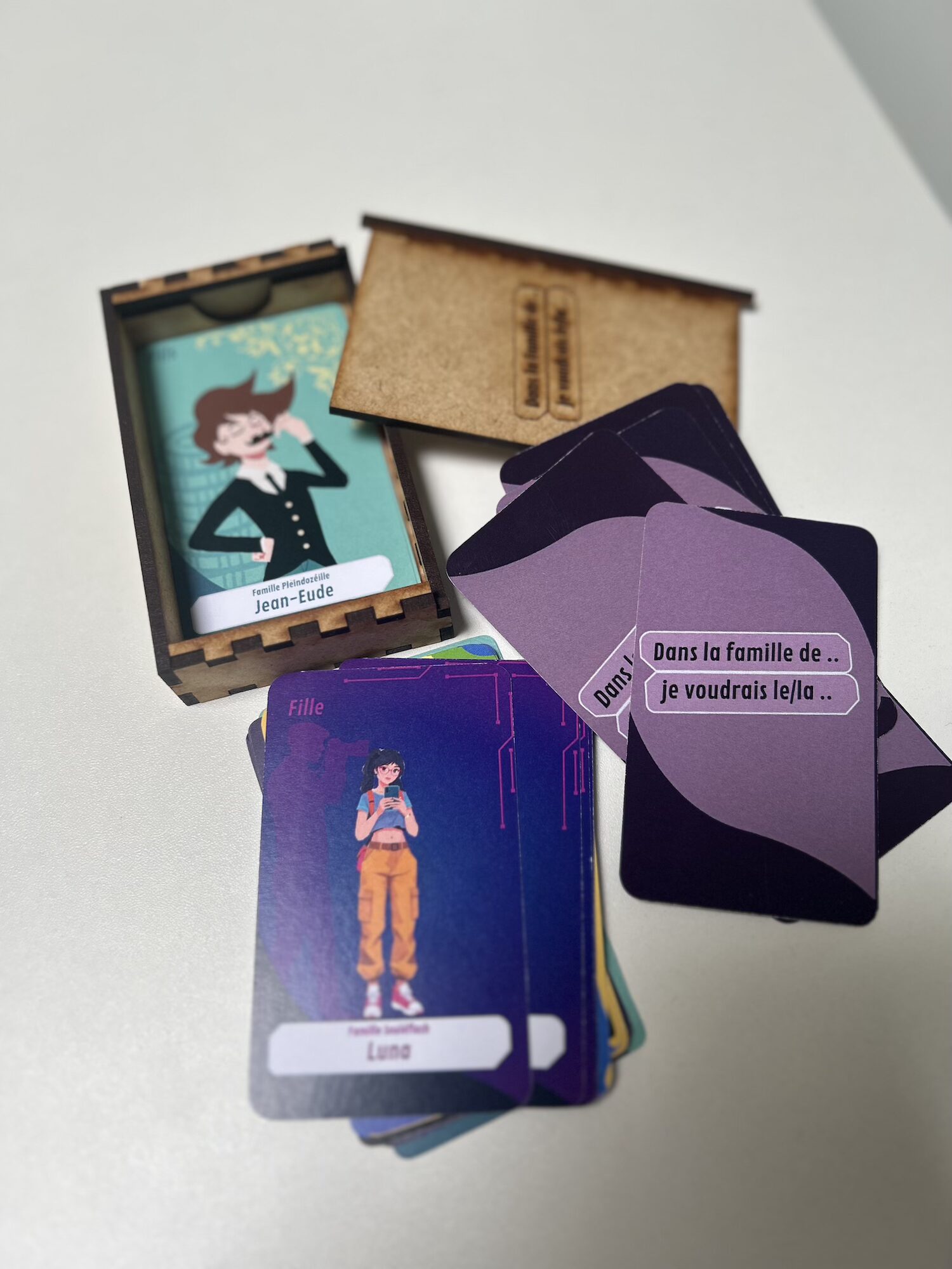 Ateliers Famille –  » Créez votre jeu de 7 familles « 